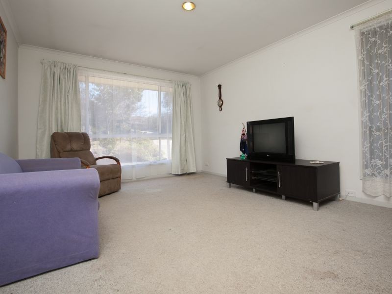 33 Harkness Street, Monash ACT 2904