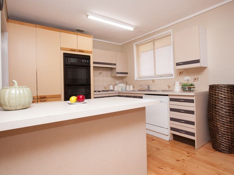 16 Carleton Street, Kambah ACT 2902