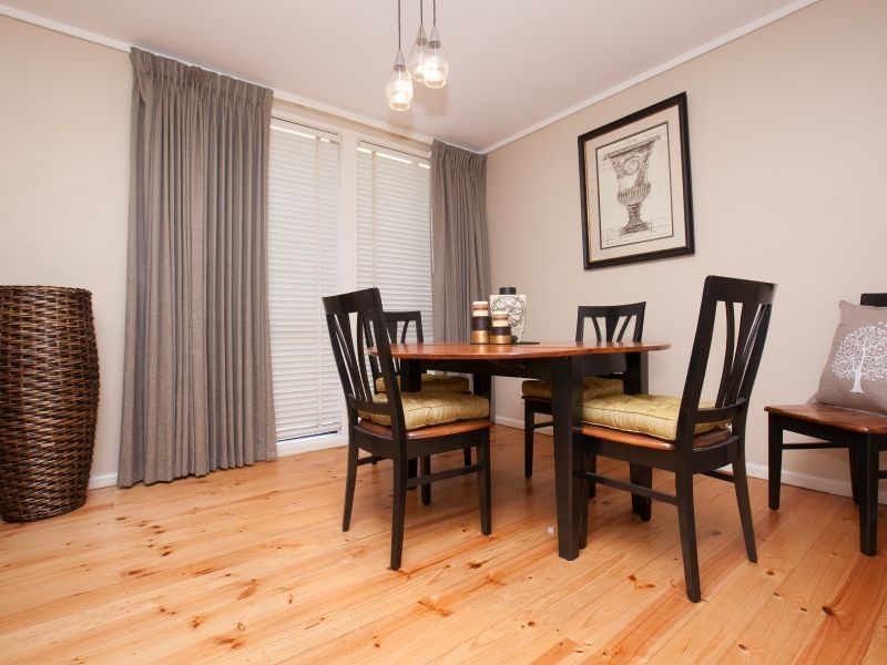 16 Carleton Street, Kambah ACT 2902