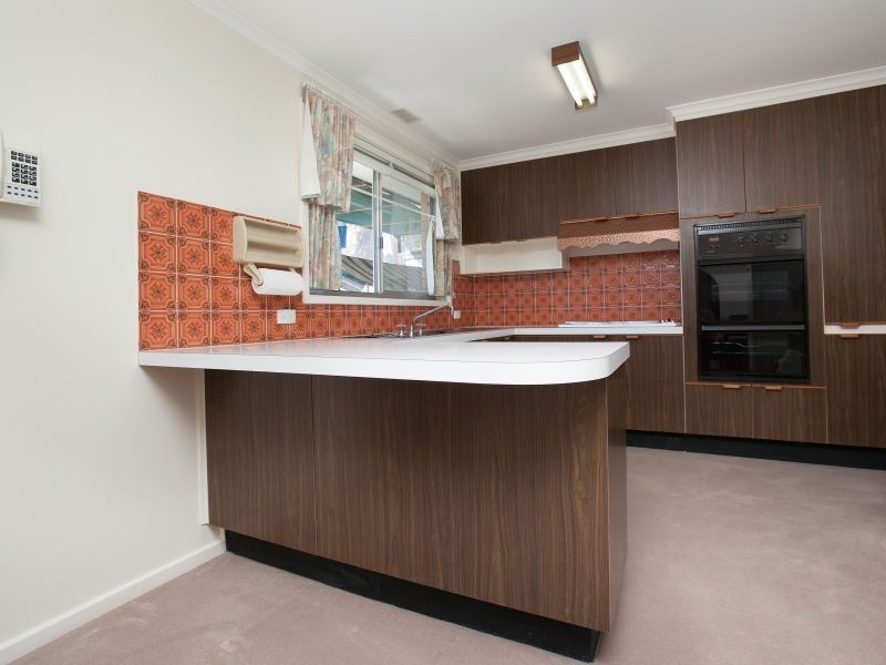 126 Learmonth Drive, Kambah ACT 2902