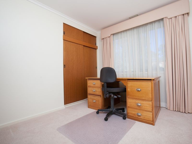 126 Learmonth Drive, Kambah ACT 2902