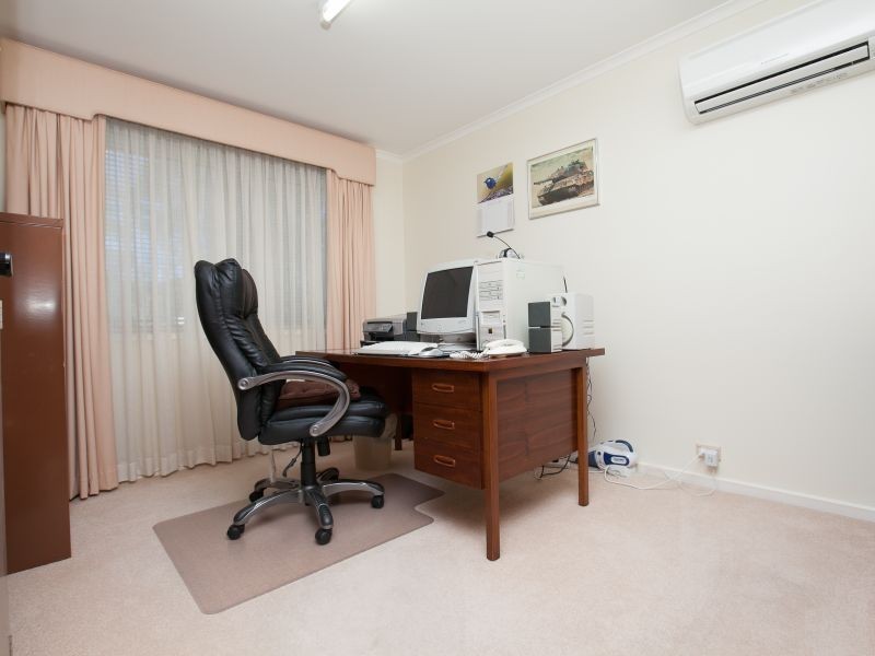 126 Learmonth Drive, Kambah ACT 2902