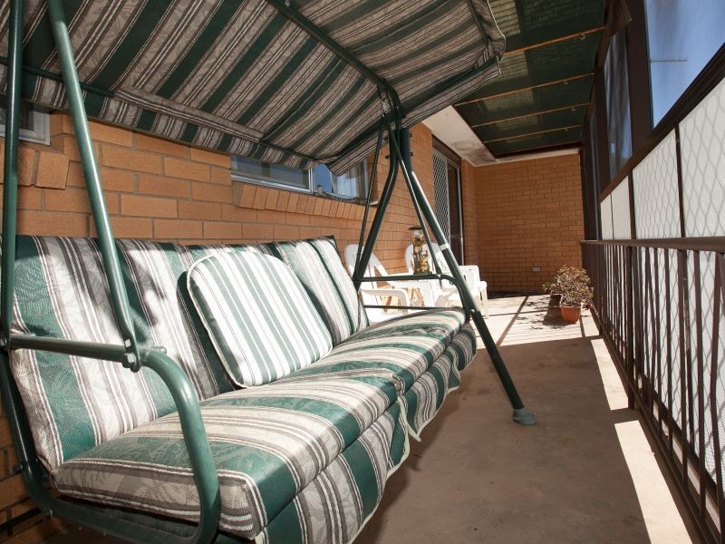 126 Learmonth Drive, Kambah ACT 2902