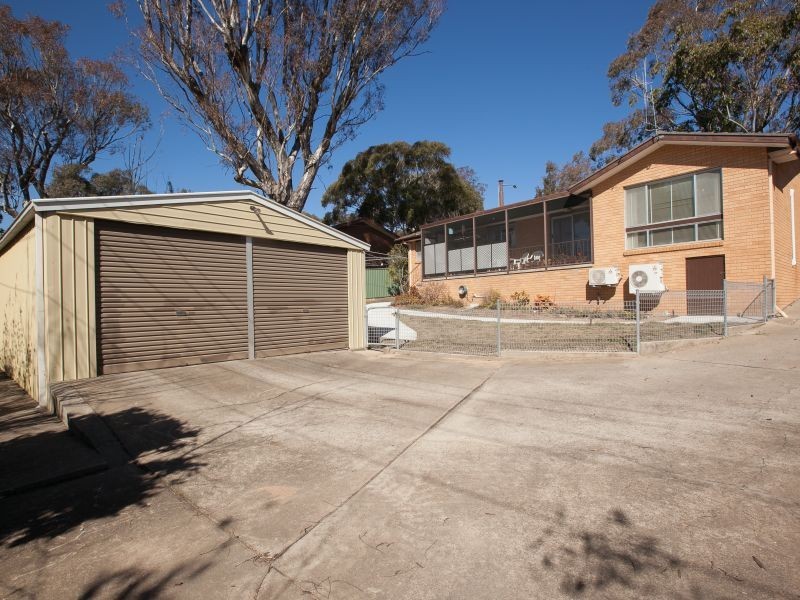 126 Learmonth Drive, Kambah ACT 2902