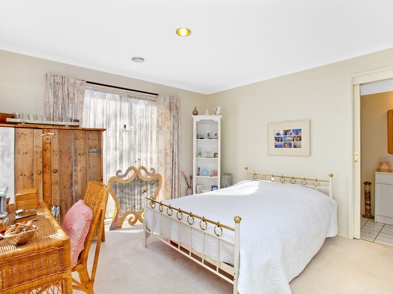 3 Crombie Place, Fadden ACT 2904