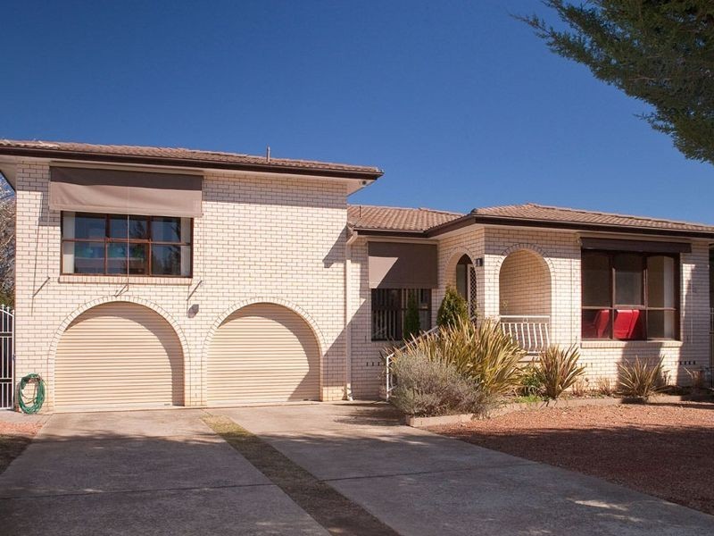 72 Goldstein Crescent, Chisholm ACT 2905