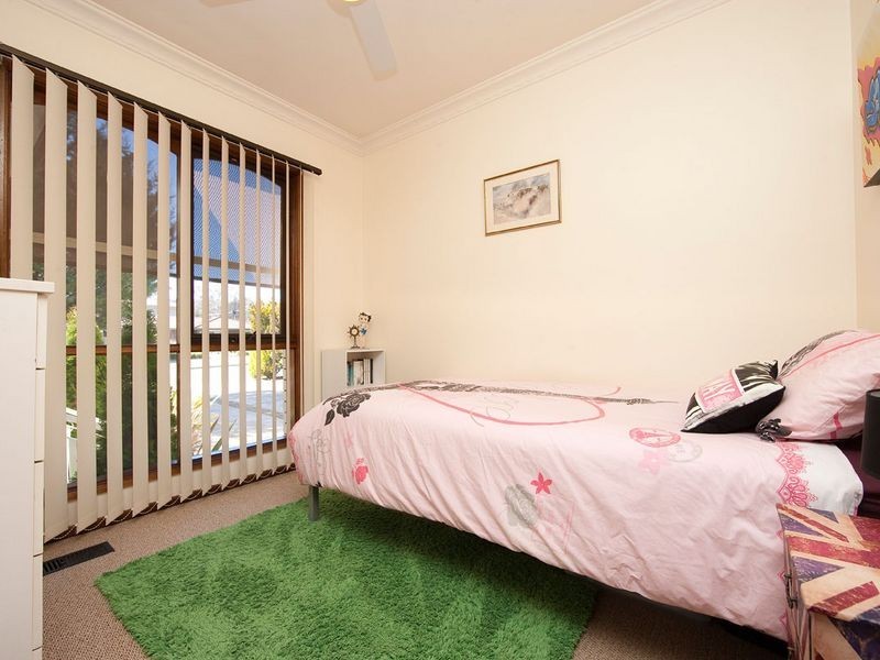 72 Goldstein Crescent, Chisholm ACT 2905