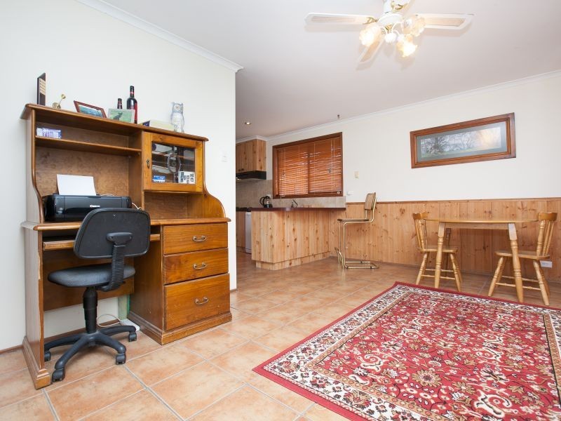26 Enid Lorimer Circuit, Chisholm ACT 2905