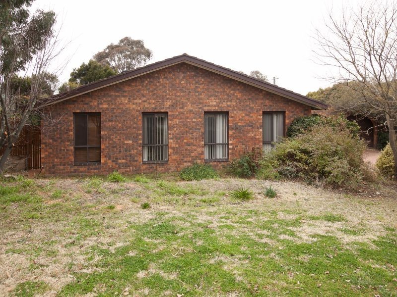 26 Enid Lorimer Circuit, Chisholm ACT 2905