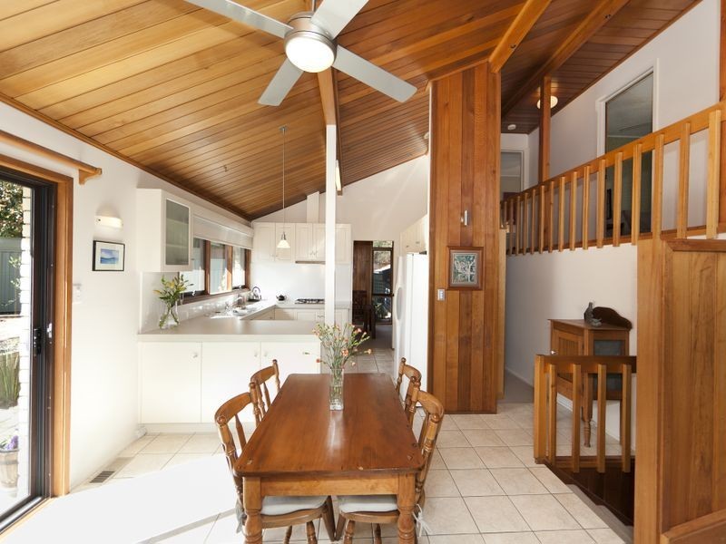 9 Gaunson Crescent, Wanniassa ACT 2903