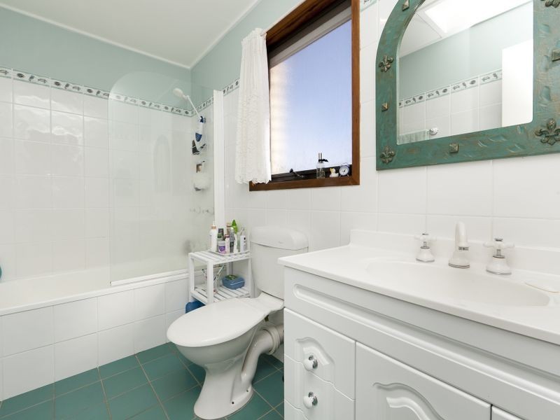 9 Gaunson Crescent, Wanniassa ACT 2903