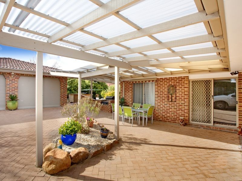 56 Lewis Luxton Avenue, Gordon ACT 2906