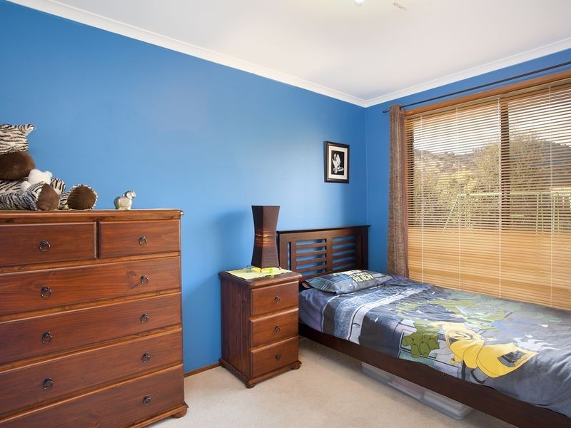 37 Ironbark Crescent, Banks ACT 2906