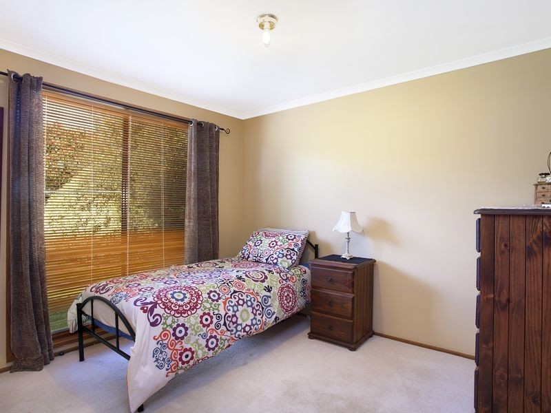 37 Ironbark Crescent, Banks ACT 2906