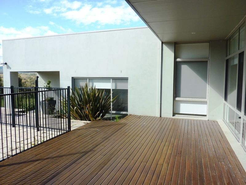 23 Myrtle Close, Jerrabomberra NSW 2619