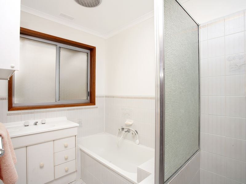 57 Outtrim Avenue, Calwell ACT 2905