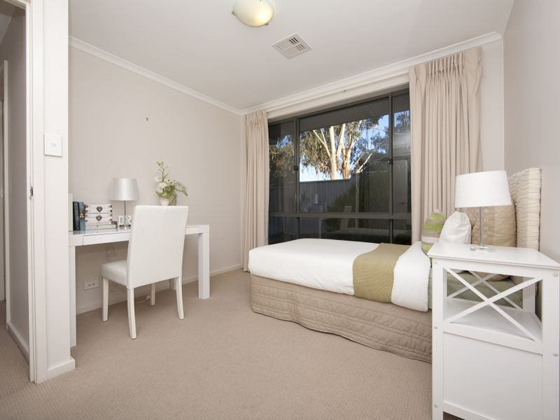 4/9 Tasman Close, Lyons ACT 2606