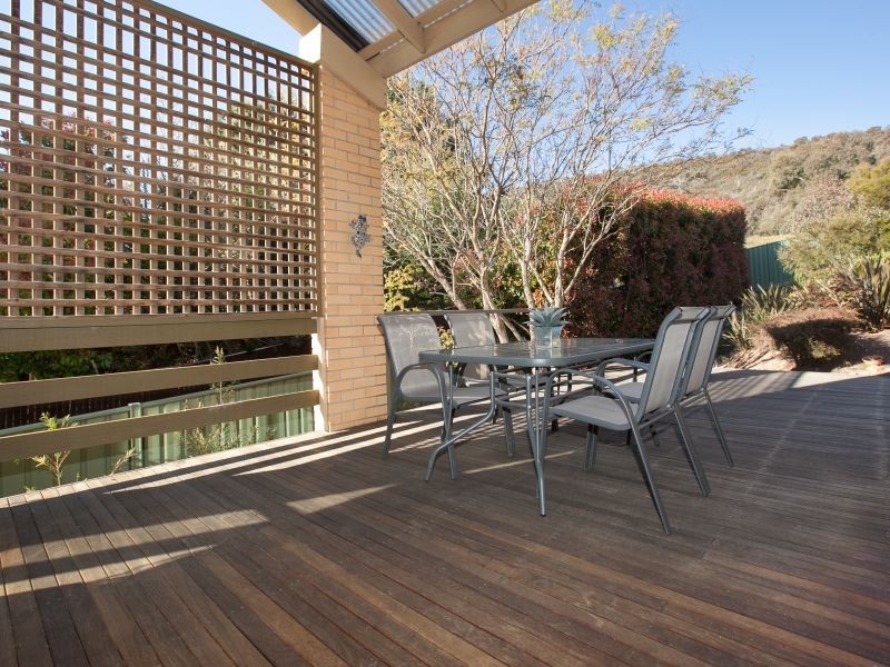 10 Hinckley Place, Kambah ACT 2902