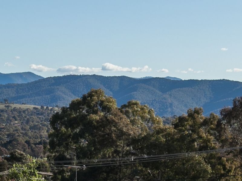 10 Hinckley Place, Kambah ACT 2902