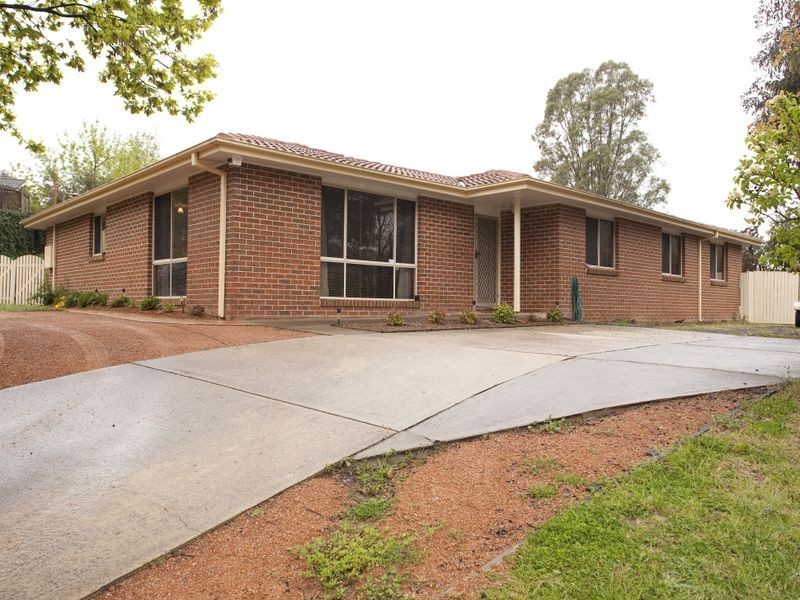 4 Budden Crescent, Theodore ACT 2905