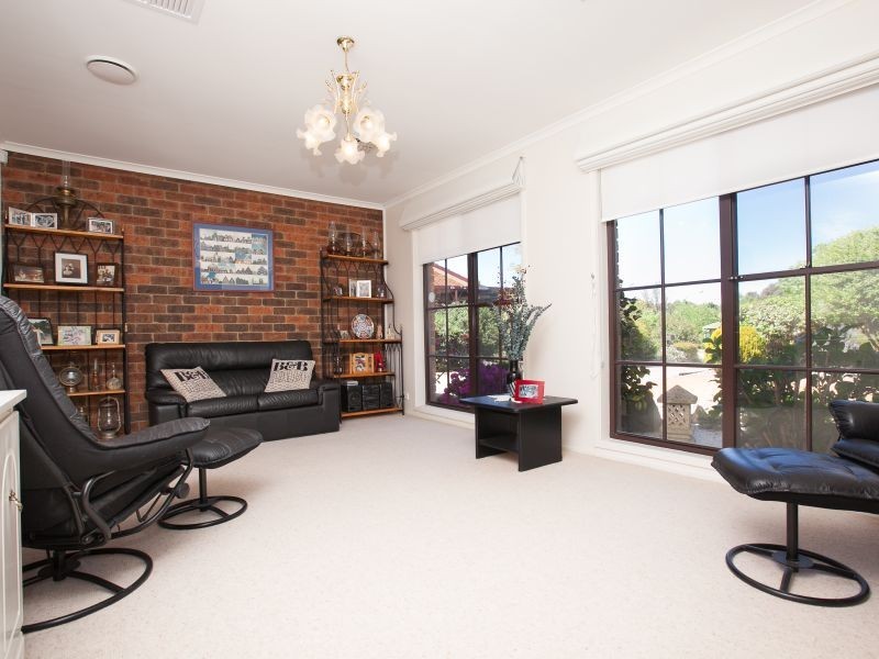 4 Hawton Place, Chisholm ACT 2905