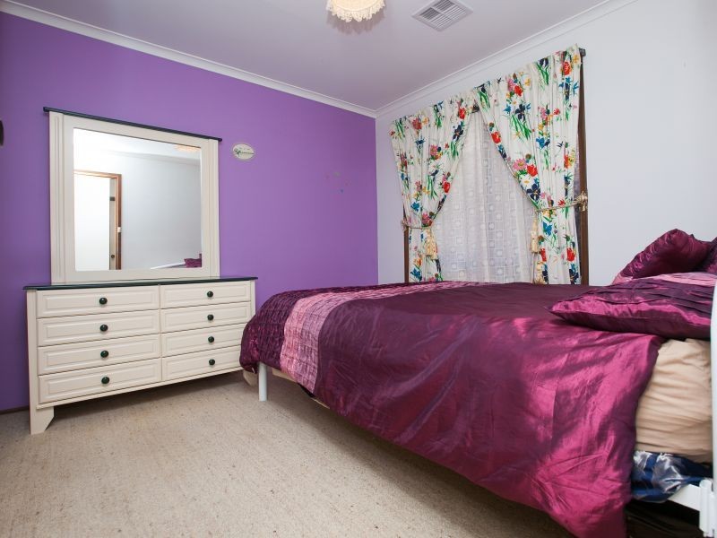 169 Castleton Crescent, Gowrie ACT 2904