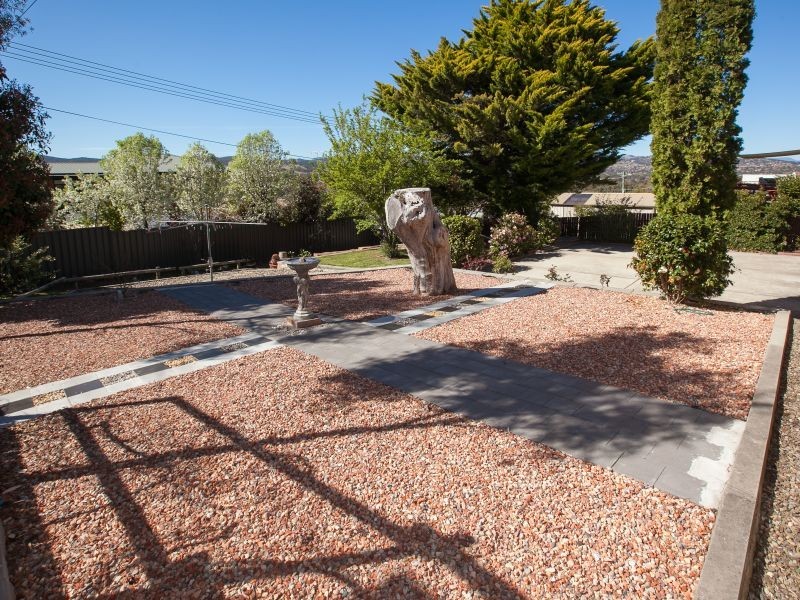 169 Castleton Crescent, Gowrie ACT 2904