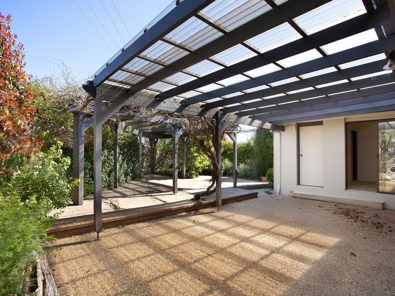 26 Demaine Crescent, Fadden ACT 2904