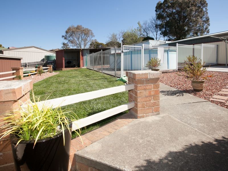 32 Thornton Road, Queanbeyan NSW 2620