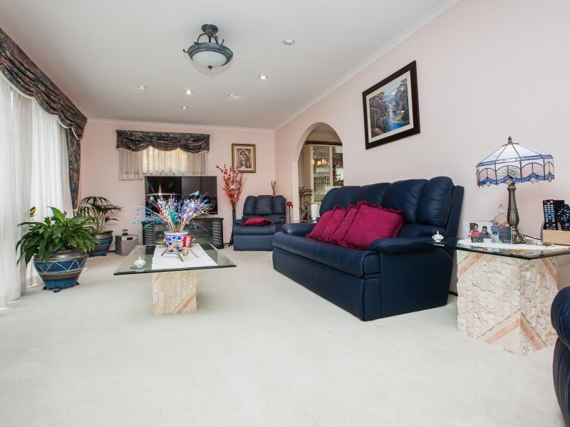 9 Beggs Place, Macarthur ACT 2904