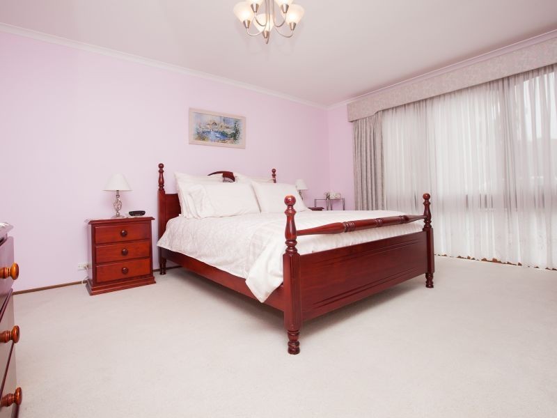 9 Beggs Place, Macarthur ACT 2904