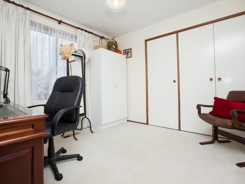 9 Beggs Place, Macarthur ACT 2904