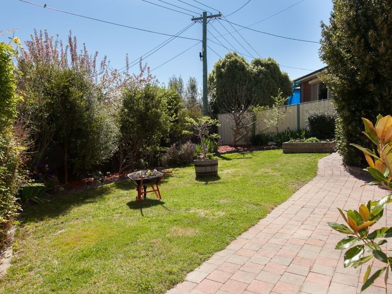 9 Beggs Place, Macarthur ACT 2904
