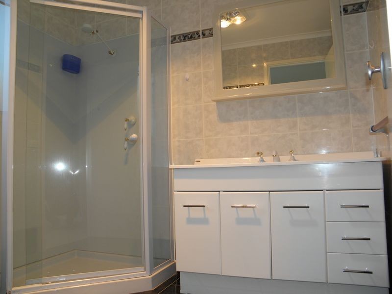 9 Degraves Crescent, Wanniassa ACT 2903
