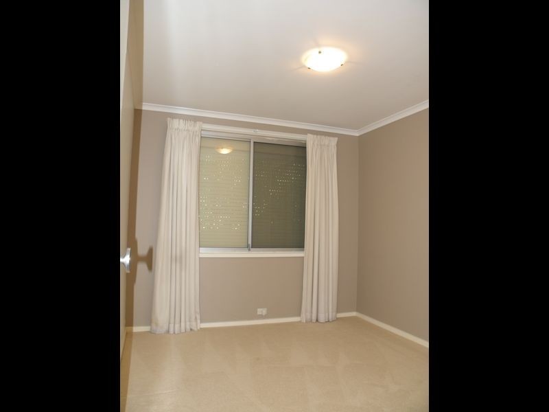 9 Degraves Crescent, Wanniassa ACT 2903