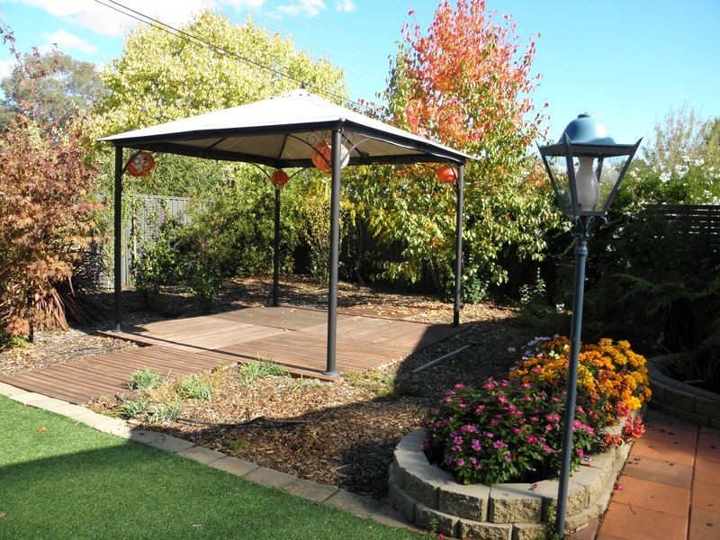 9 Degraves Crescent, Wanniassa ACT 2903