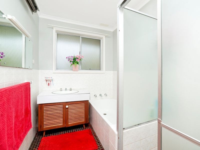 10 Attiwell Circuit, Kambah ACT 2902