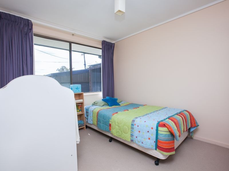 6 Lazarus Place, Wanniassa ACT 2903
