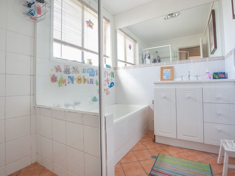 6 Lazarus Place, Wanniassa ACT 2903