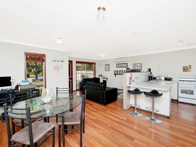 5 Mathews Place, Banks ACT 2906