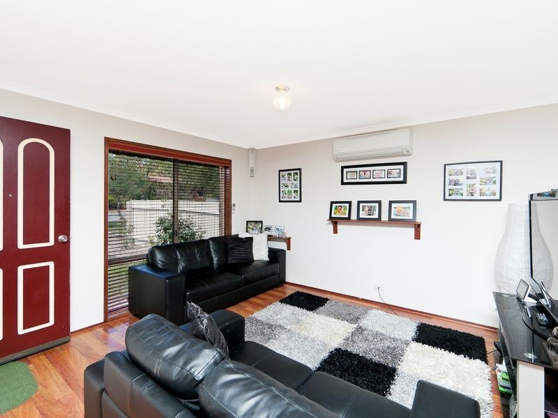 5 Mathews Place, Banks ACT 2906