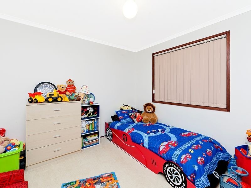 5 Mathews Place, Banks ACT 2906