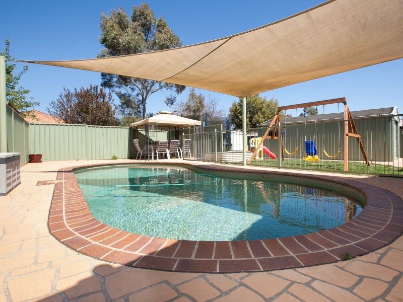 202 Ellerston Avenue, Isabella Plains ACT 2905