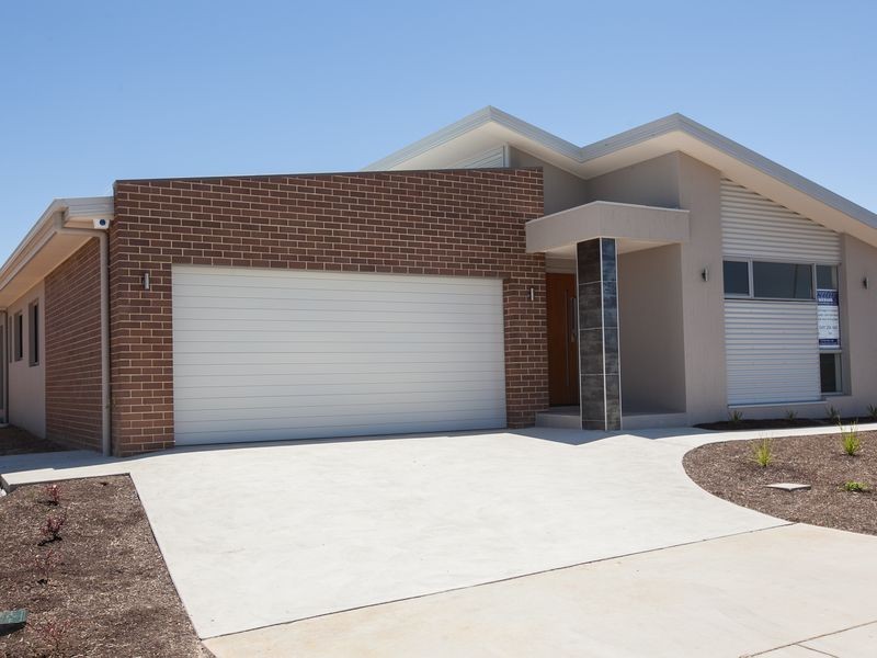 39 Lindsay Pryor Street, Brindabella NSW 2611