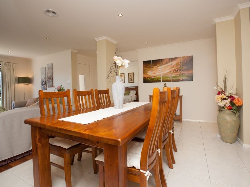 3 Hanrahan Crescent, Dunlop ACT 2615