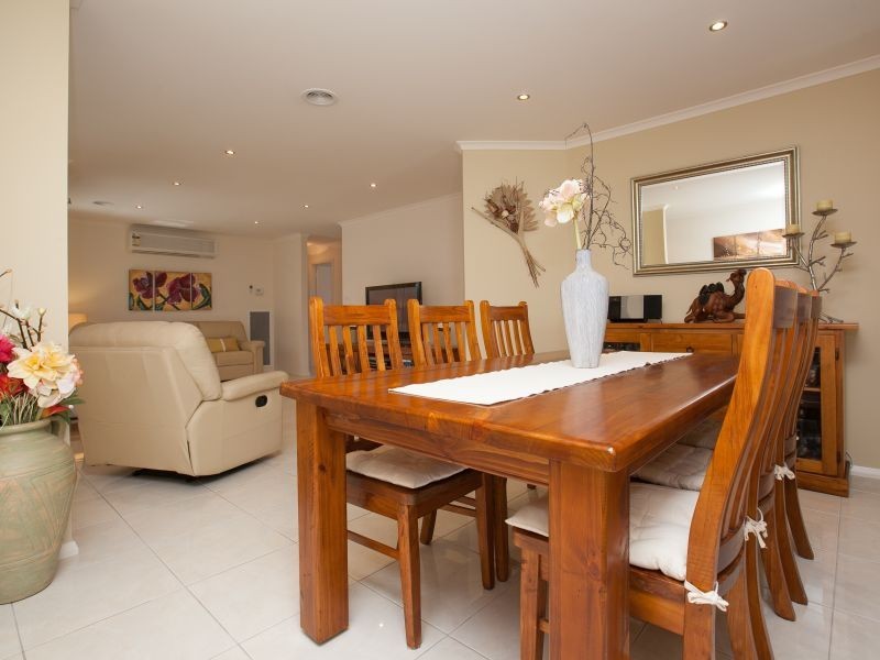 3 Hanrahan Crescent, Dunlop ACT 2615