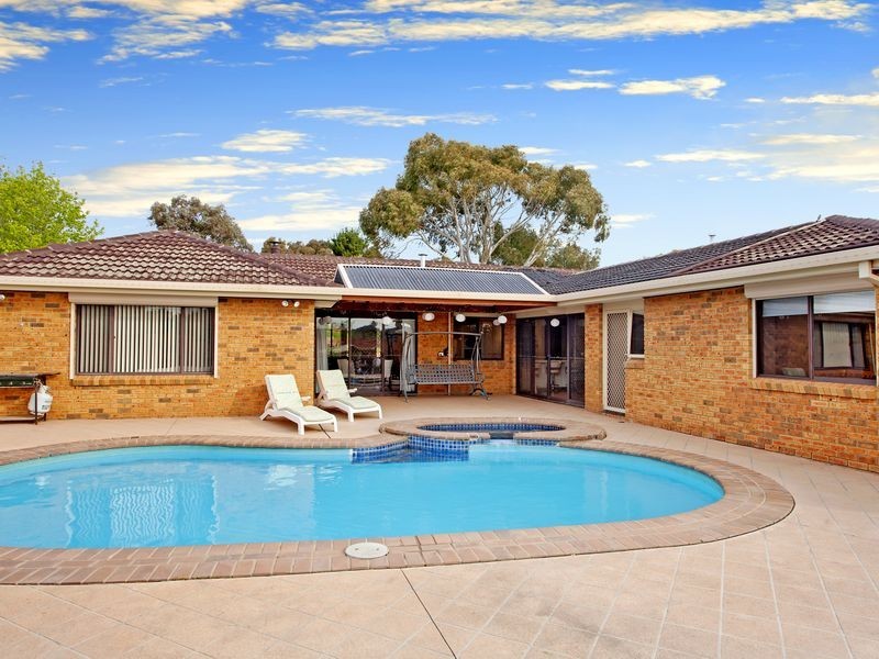 40 Rischbieth Crescent, Gilmore ACT 2905