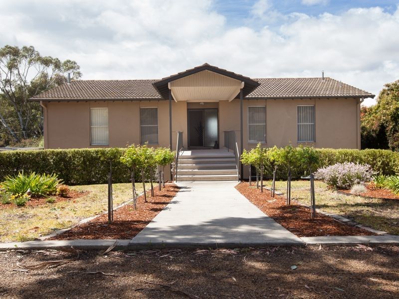 4 Coles Place, Torrens ACT 2607