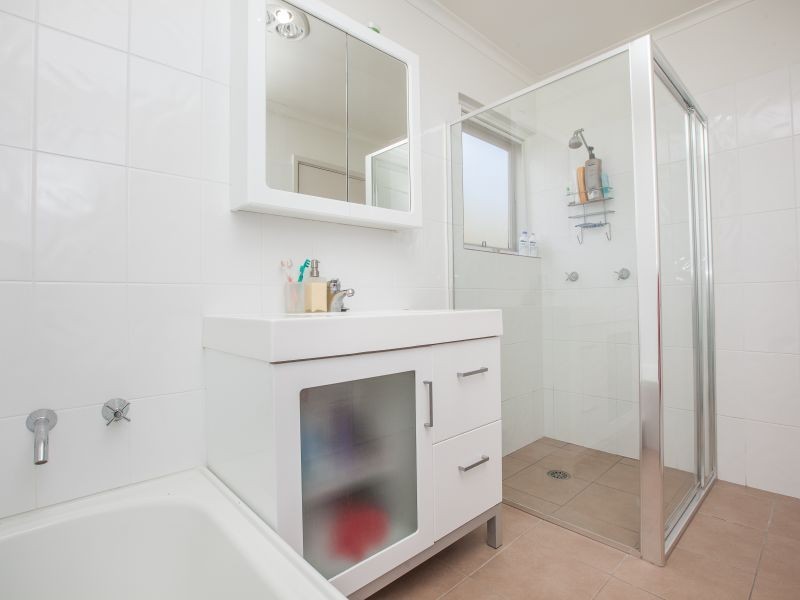4 Coles Place, Torrens ACT 2607