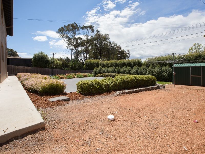 4 Coles Place, Torrens ACT 2607